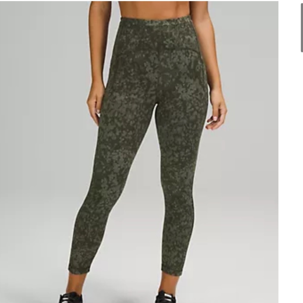 Lululemon Swift Speed High-Rise Crop 23”